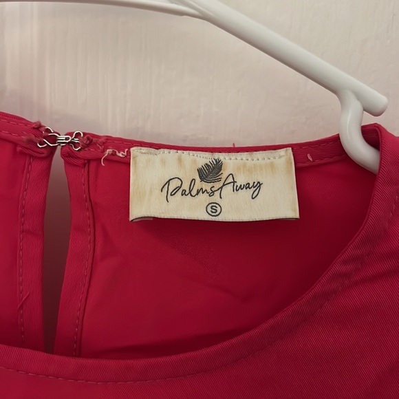 Pink Flowy Dress - Picture 4 of 4